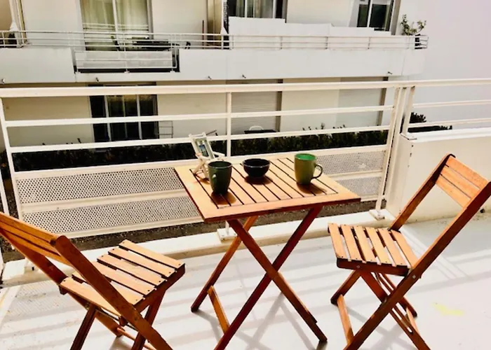 Quiet With Balcony Apartament
